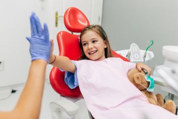 Tentoonstelling Glimlachen.be moet mondgezondheid Vlaamse jeugd bevorderen