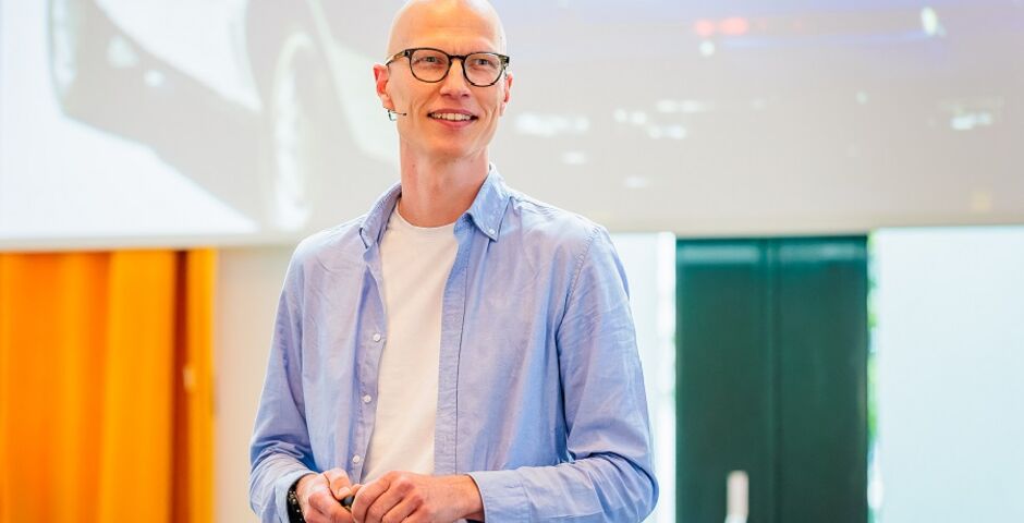 Paul Koning tijdens de Dag van de Praktijkmanager op 16 mei 2024 (Foto: Ewald Geerdink)